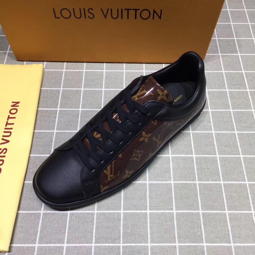 lv Perfect Quality Sneakers Black and brown Monogram print with black sole MS071055