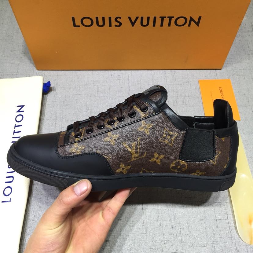 lv Perfect Quality Sneakers Black and brown Monogram print with black sole MS071022