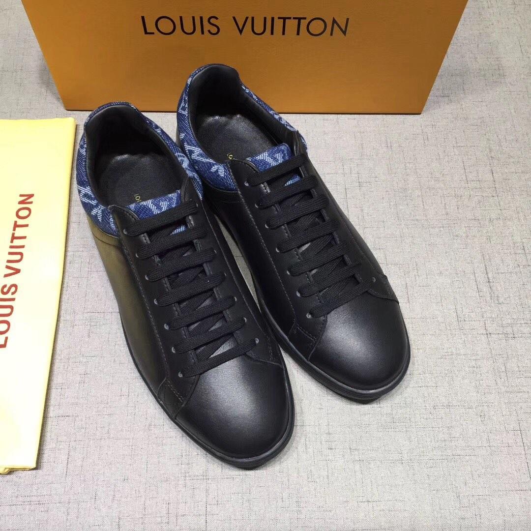 lv Perfect Quality Sneakers Black and blue Monogram detail with black sole MS071042