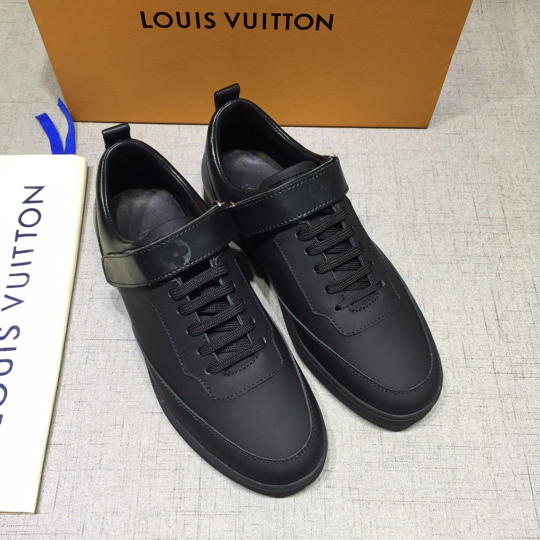 lv Perfect Quality Sneakers Black and black Monogram detail and black sole MS071080