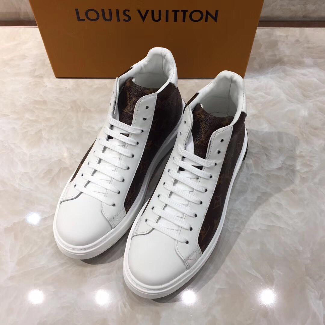 lv High-top Perfect Quality Sneakers White and brown Monogram print and white sole MS071075