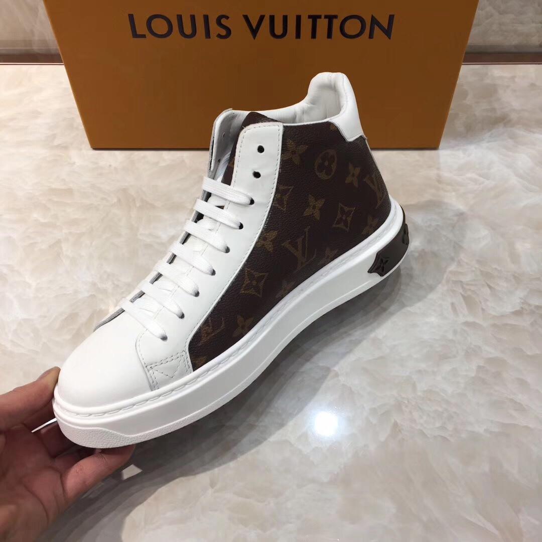 lv High-top Perfect Quality Sneakers White and brown Monogram print and white sole MS071075