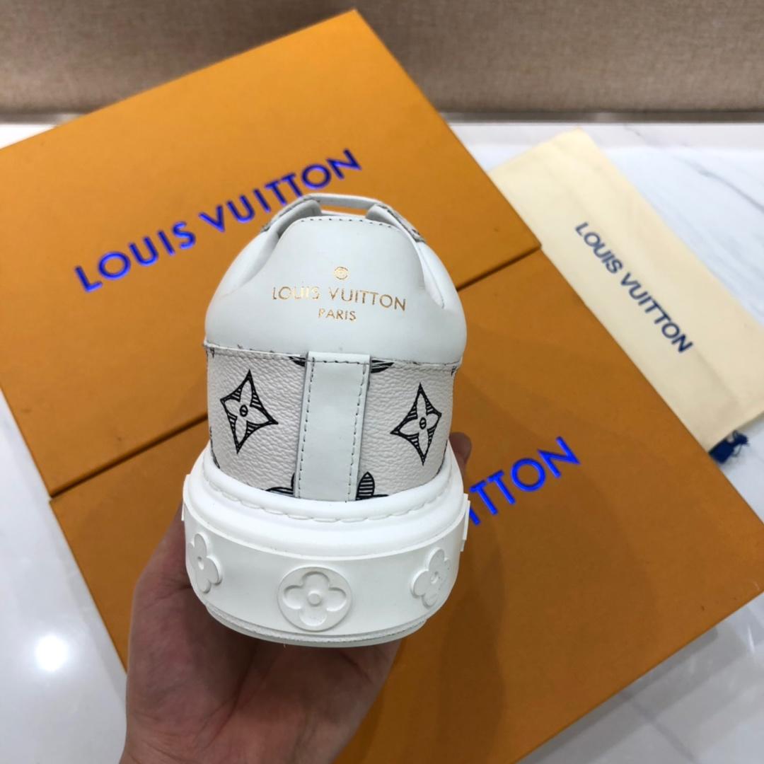 lv Fashion Sneakers White and Monogram print with white sole MS071000