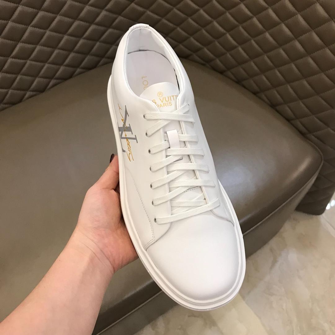 lv Fashion Sneakers White and LV print and white sole MS02892
