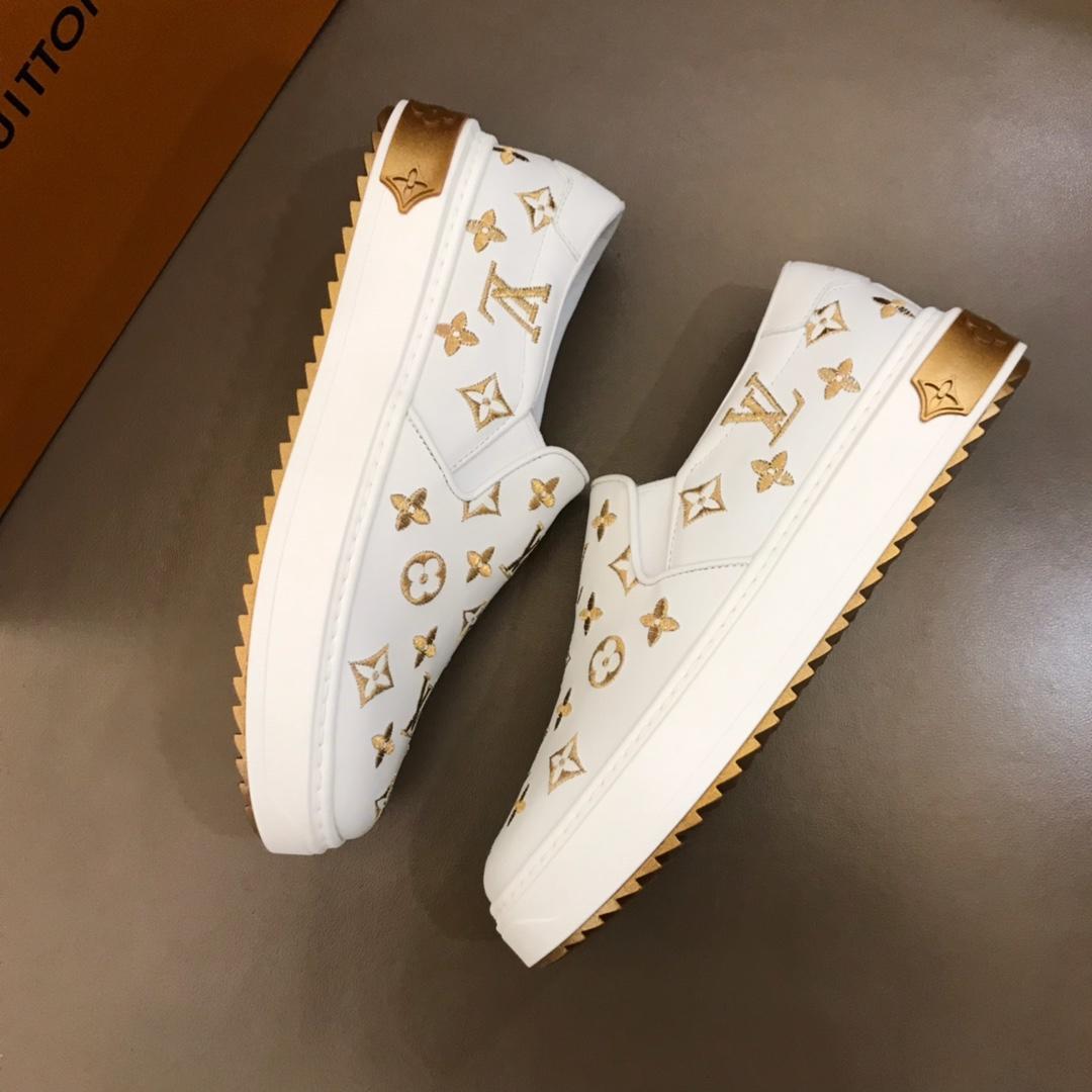 lv Fashion Sneakers White and Gold Monogram Embroidery with White Sole MS02852