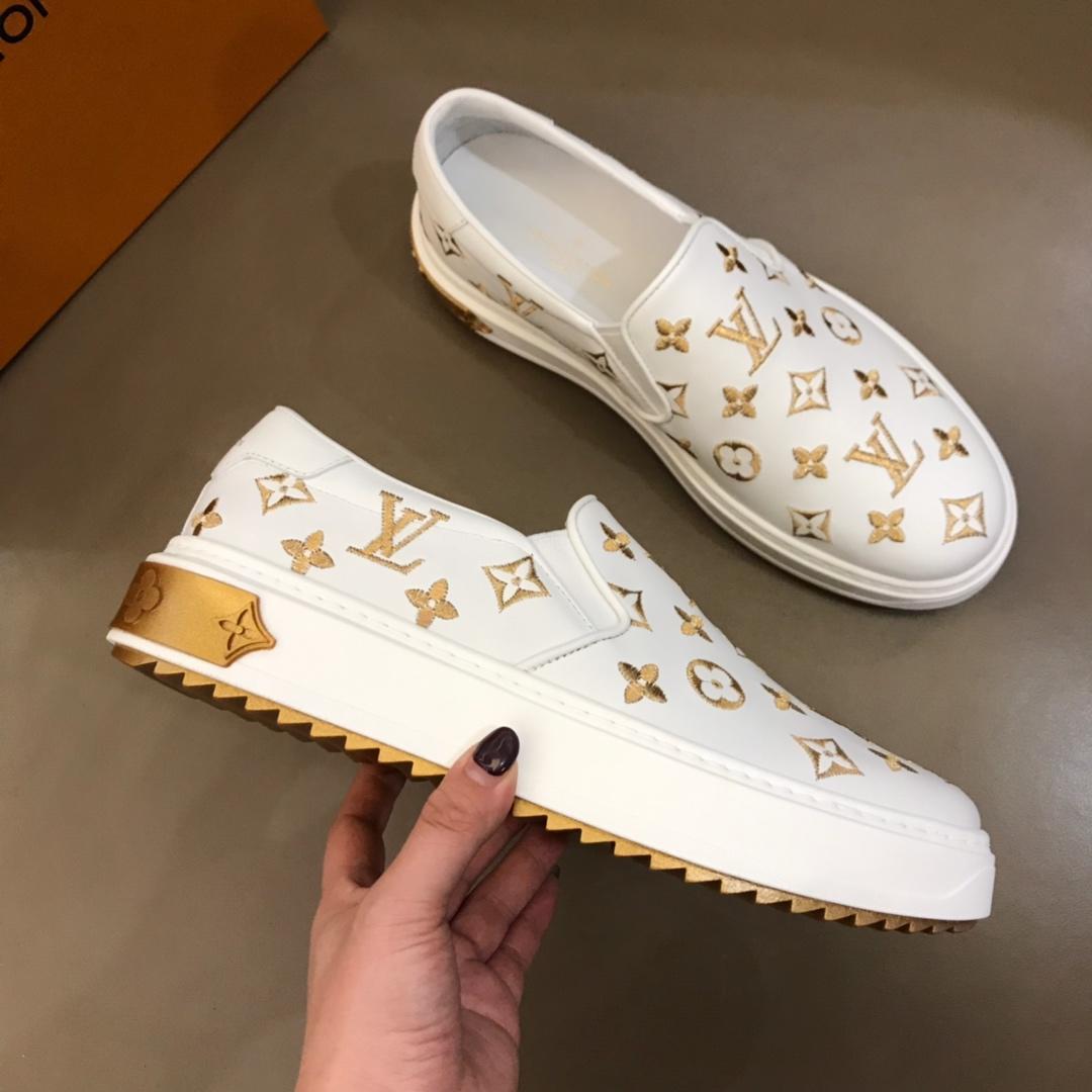 lv Fashion Sneakers White and Gold Monogram Embroidery with White Sole MS02852