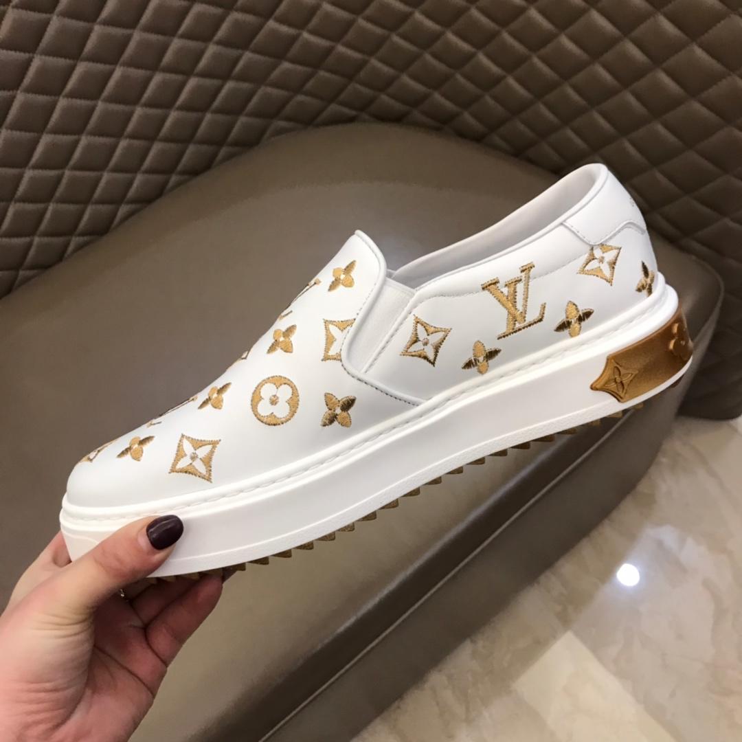 lv Fashion Sneakers White and Gold Monogram Embroidery with White Sole MS02852