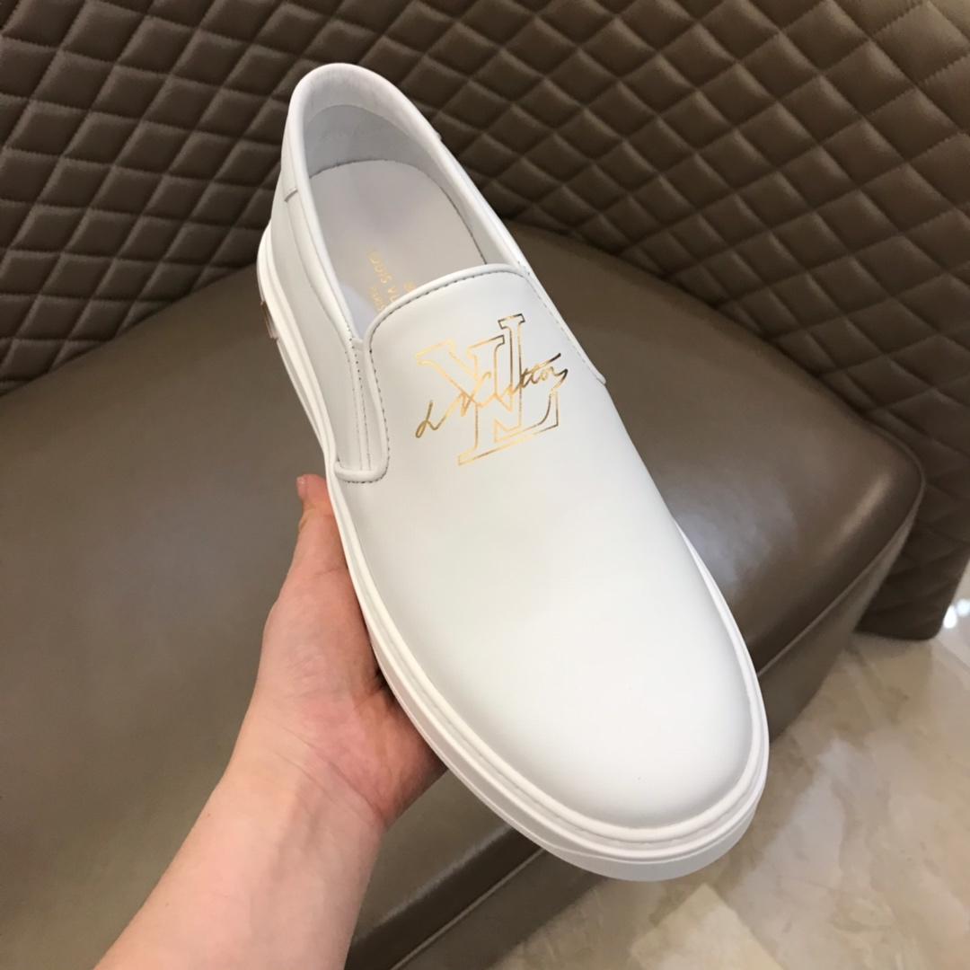 lv Fashion Sneakers White and gold LV print with white sole MS02860