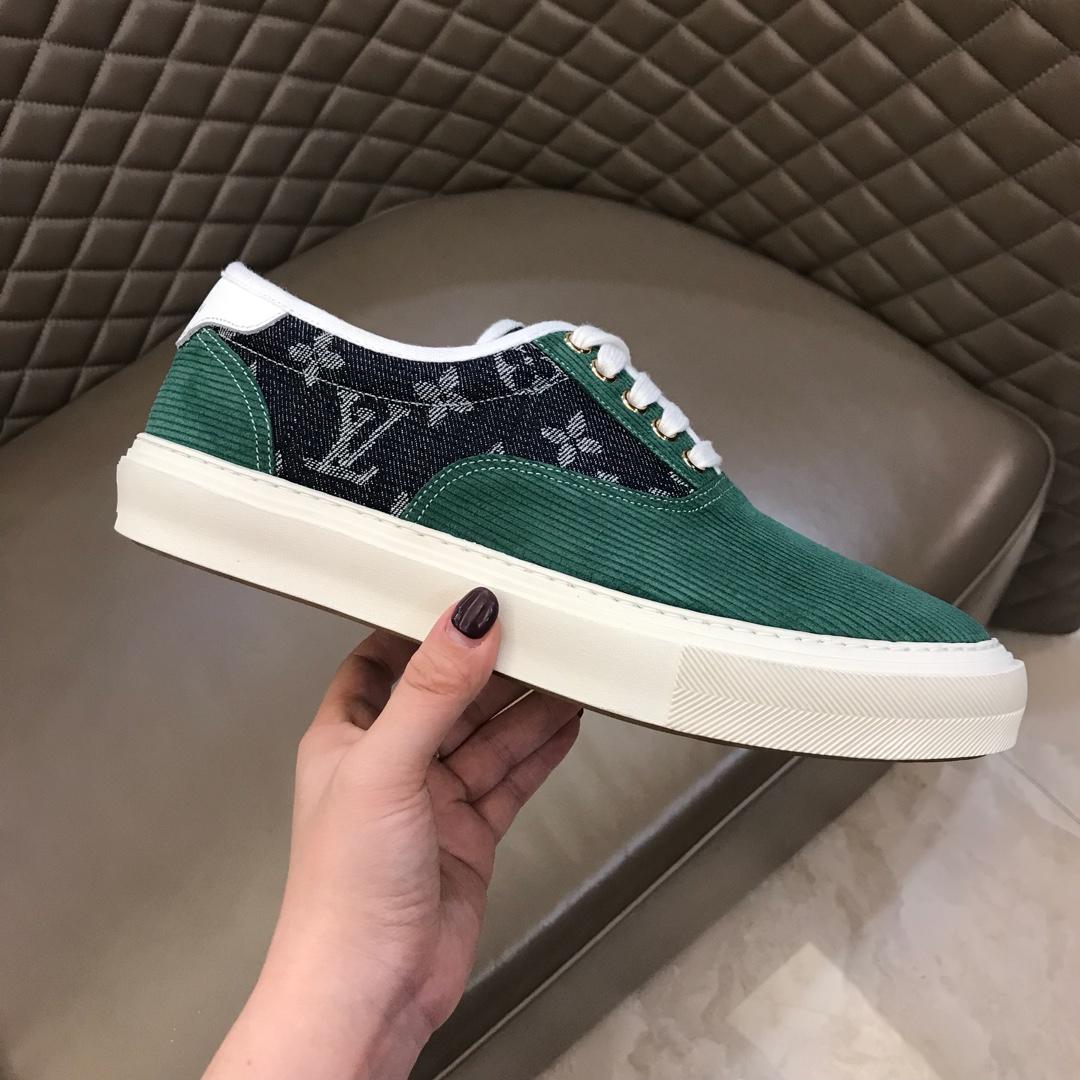 lv Fashion Sneakers Green suede and black Monogram canvas with white sole MS02875