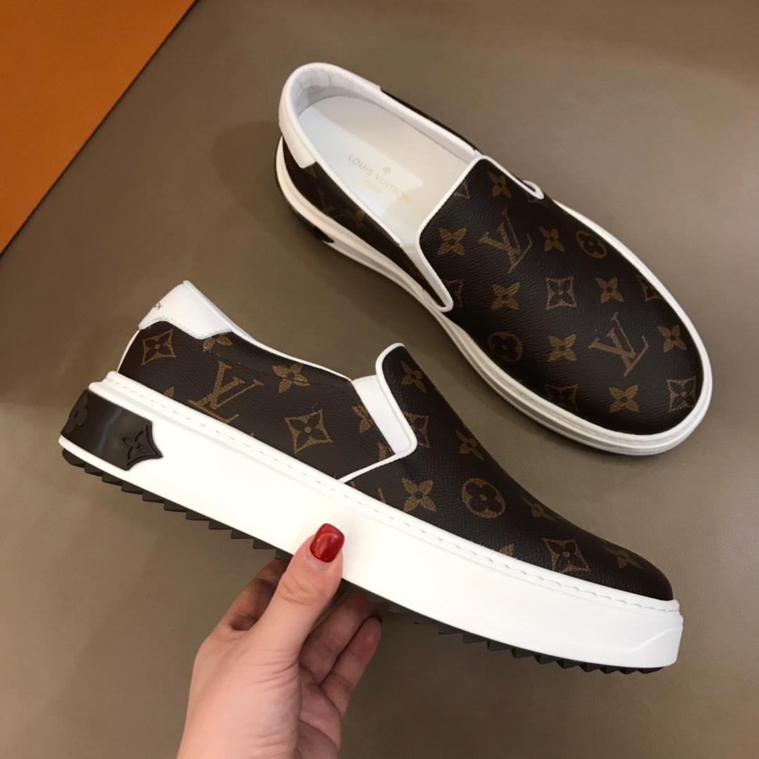 lv Fashion Sneakers Brown and Monogram print with white sole MS02864