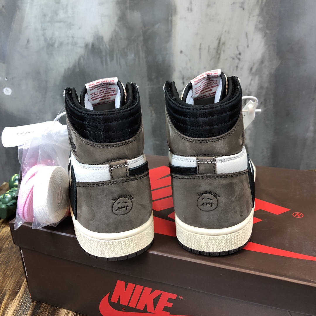 Travis Scott x Nike Sneaker Air Jordan1 AJ1