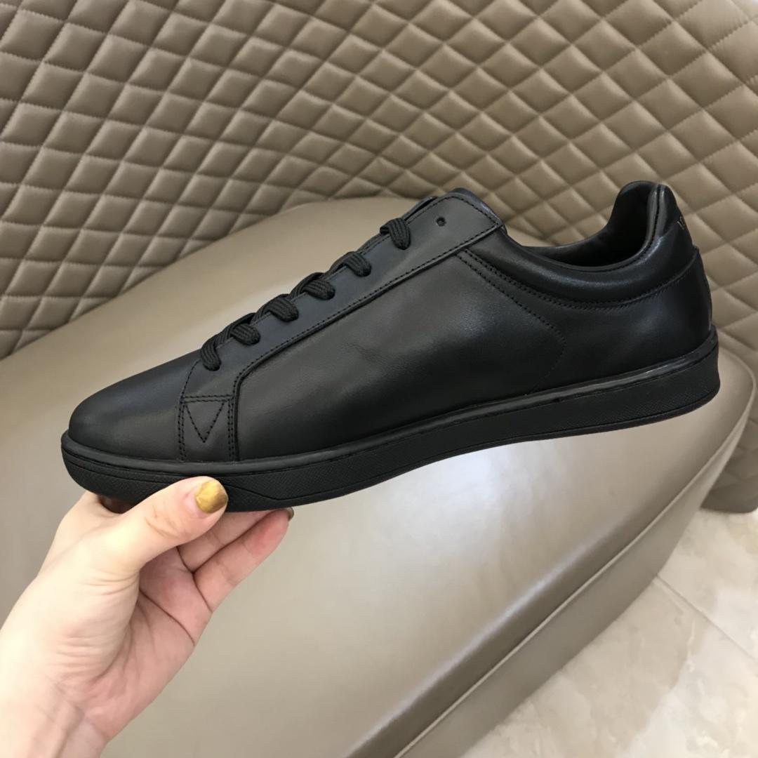 lv Fashion Sneakers Black and LV striped print with black sole MS02873
