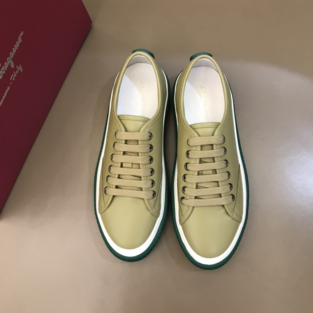 Salvatore Ferragam sneaker Gancini in Yellow