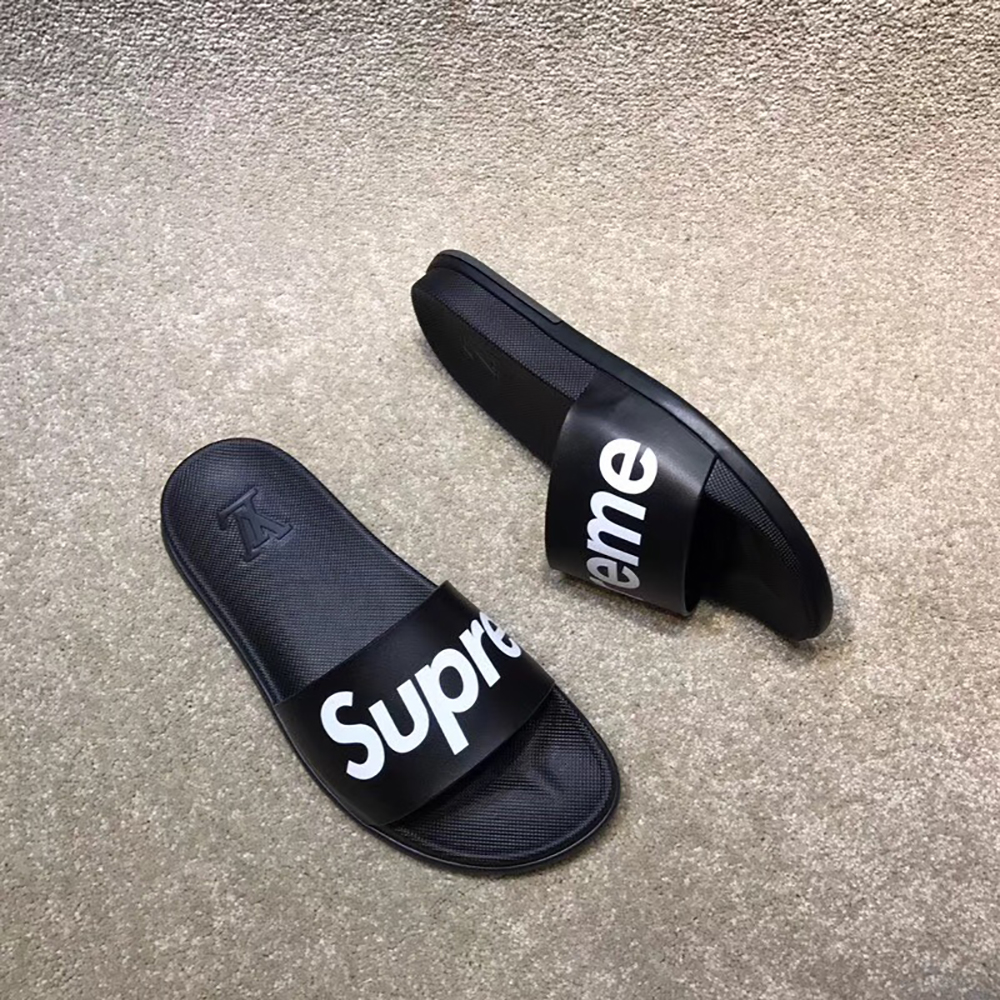 High Quality lv x Supreme Black slides OF_A7D8ADE0D6B3