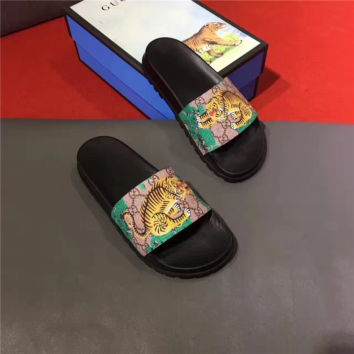 High Quality Gucci tiger print sandals OF_9AF079045B9F