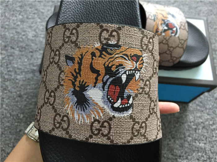 High Quality Gucci Supreme tiger slide sandal OF_3C44EC1794C7