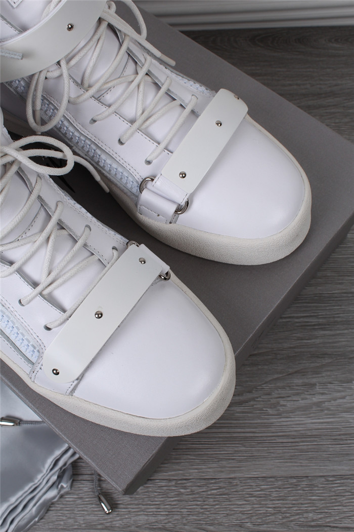 High Quality Giuseppe Zanotti White Plated Strap Double Zip Sneakers