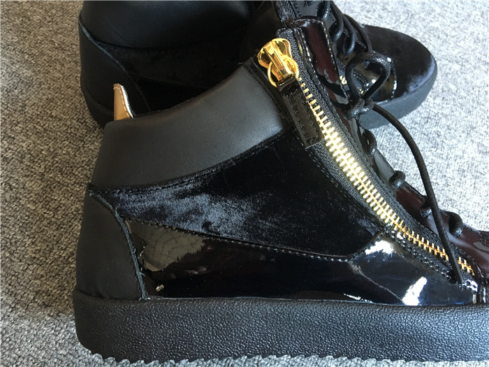 High Quality Giuseppe Zanotti Gold Zippers Black Velvet Middle Men Sneakers