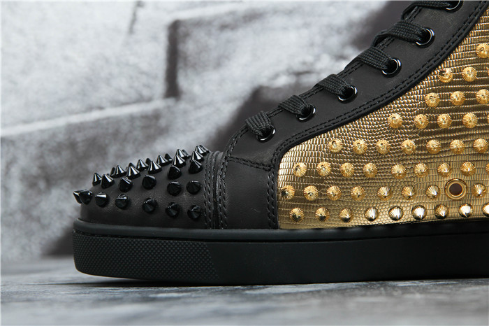 High Quality Christian Louboutin Yang Louis Flat Gold Leather Laminato Black Sneakers