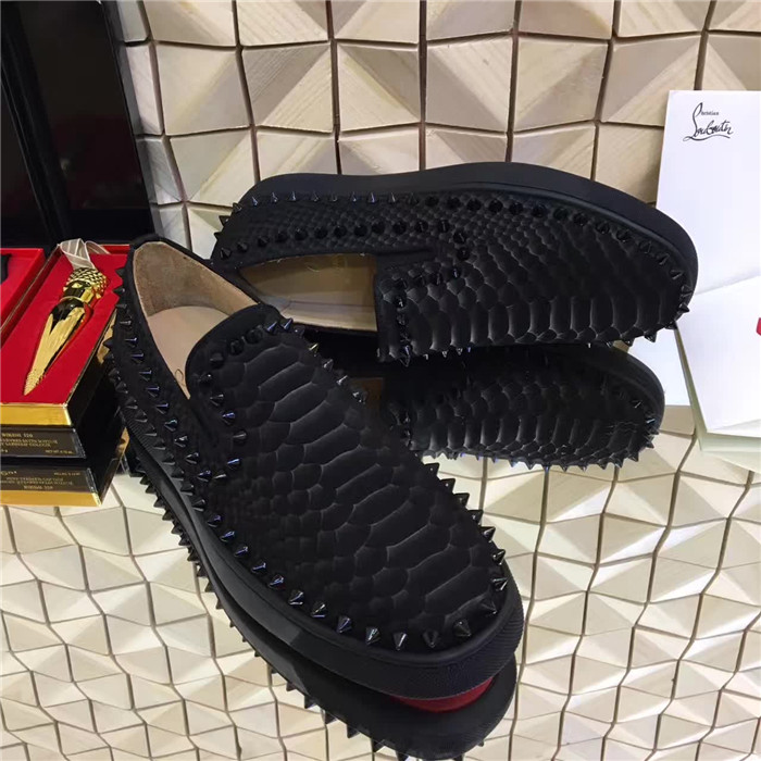 High Quality Christian Louboutin Spikes Python Leather Flat Boat Sneaker