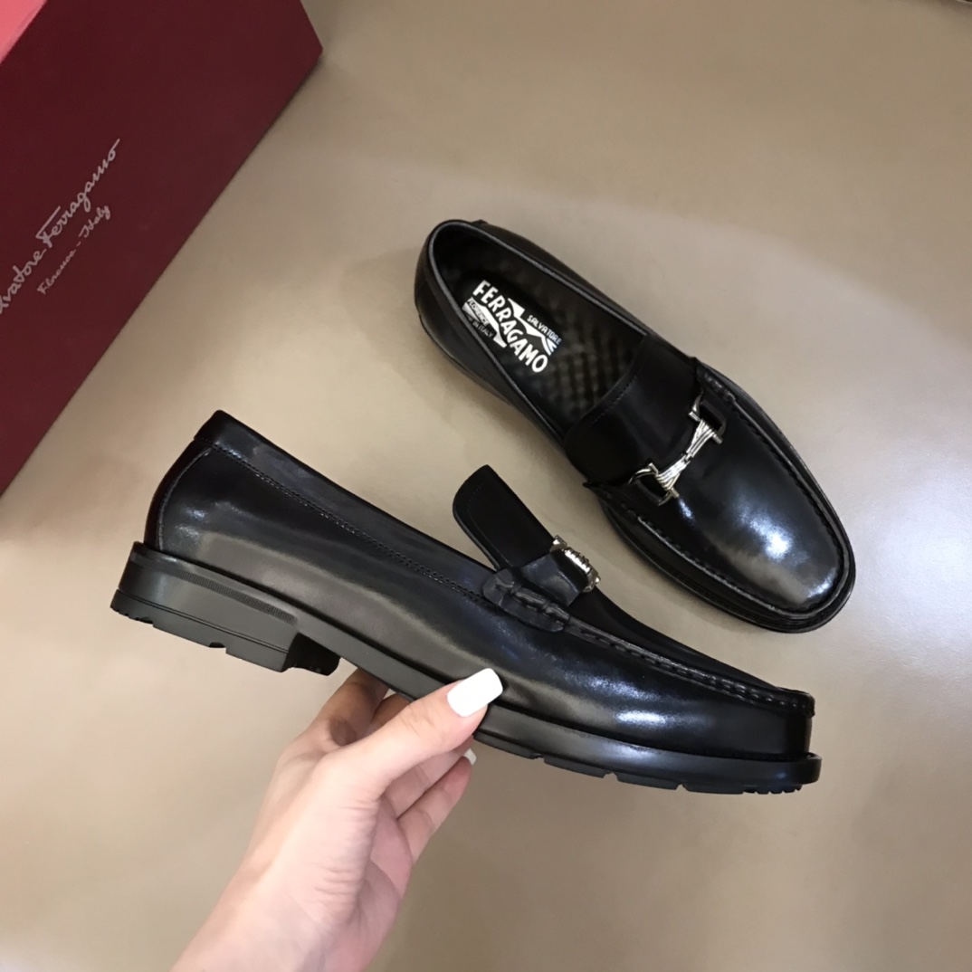 Salvatore Ferragam Dress shoe Moccasin in Black