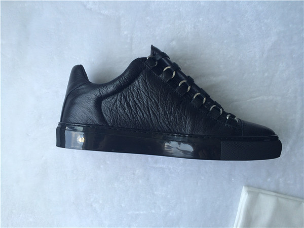 High Quality Balenciaga Arena Low Top Creased Leather Sneakers Black