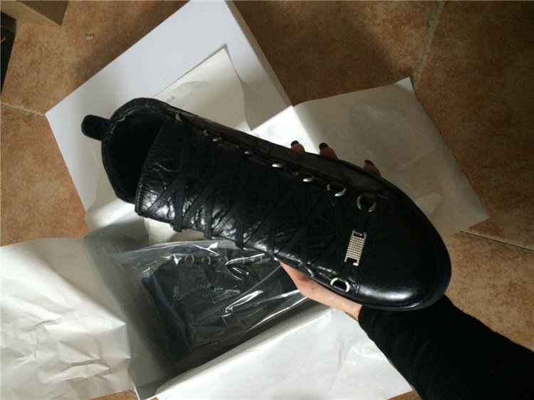 High Quality Balenciaga Arena Creased Leather Sneakers Black