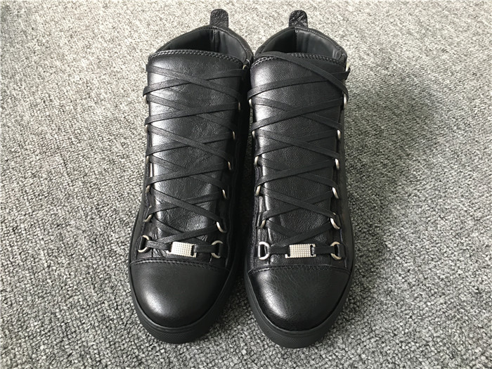 High Quality Balenciaga Arena Creased Leather Sneakers Black