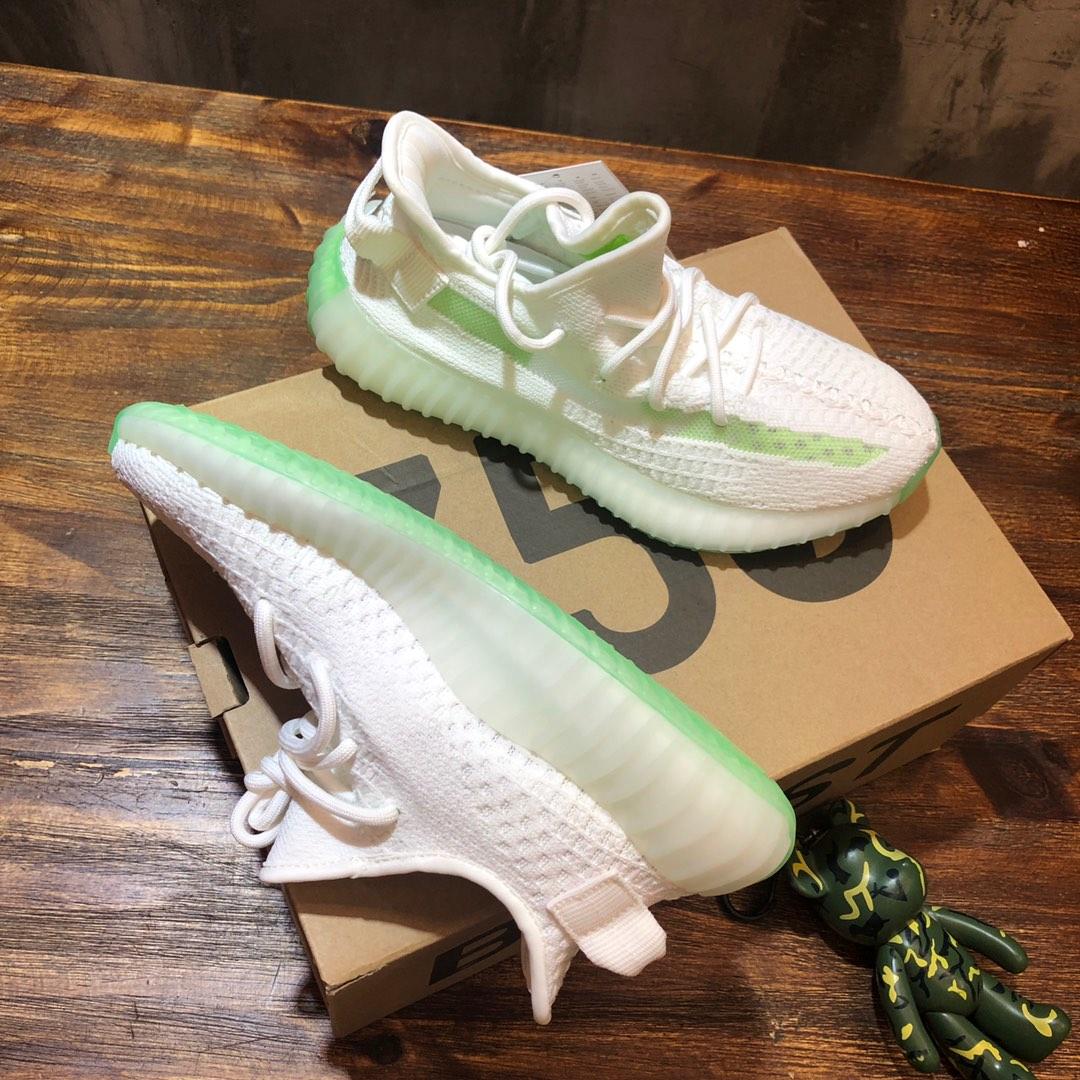 High Quality Adidas Yeezy Boost 350 V2 Hyperspace EG5563 Sneaker DZH00A015