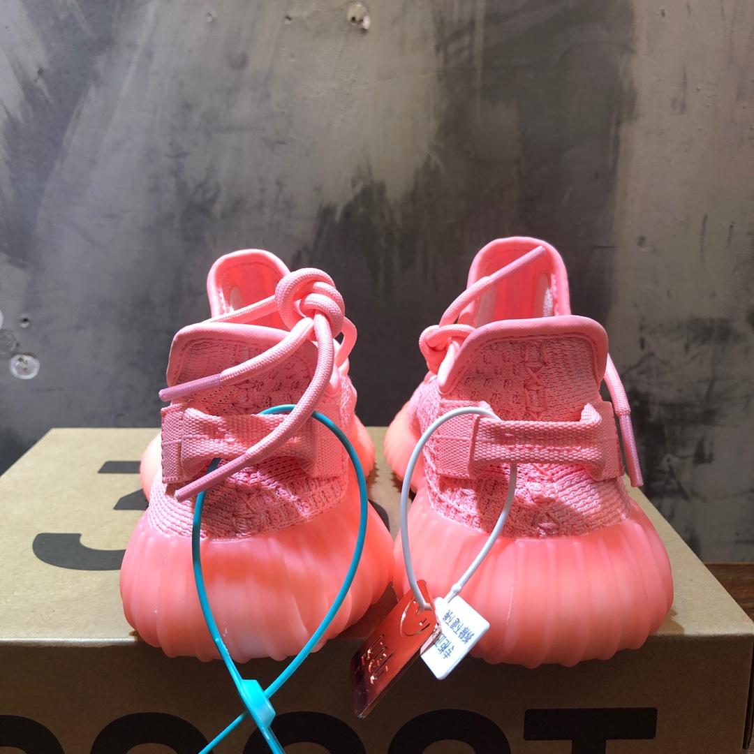 High Quality ADIDAS YEEZY BOOST 350 V2 GLOW IN THE DARK Sneaker DZH00A014