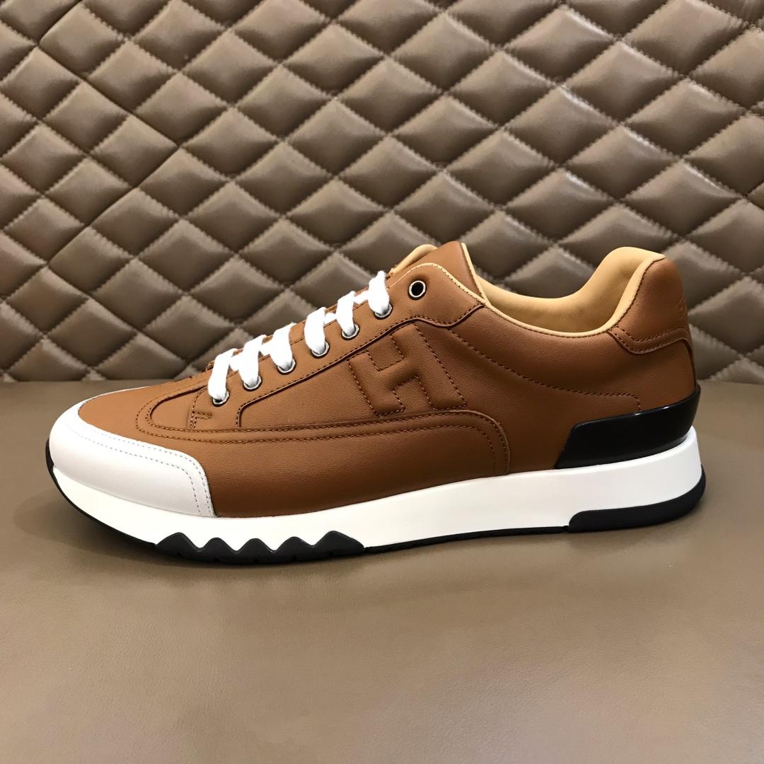 Hermes Perfect Quality Sneakers Brown and Two-tone sole with Brown tongue MS02735
