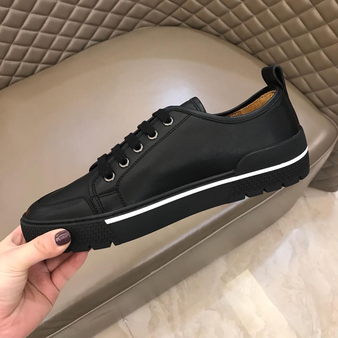 Hermes Perfect Quality Sneakers Black and Black rubber sole with /Black tongue MS02731