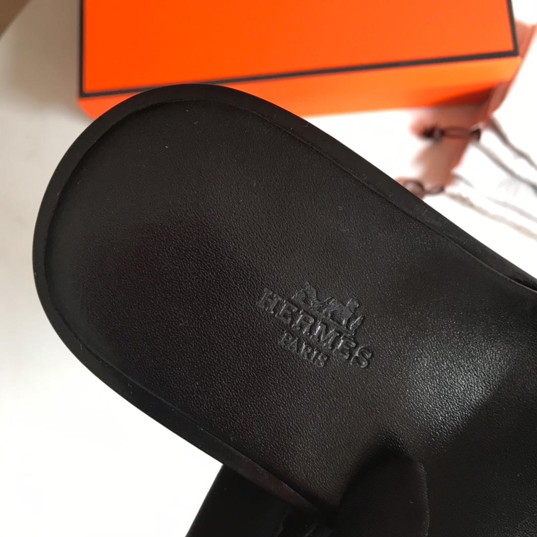 Hermes Luxury Slippers WS032989