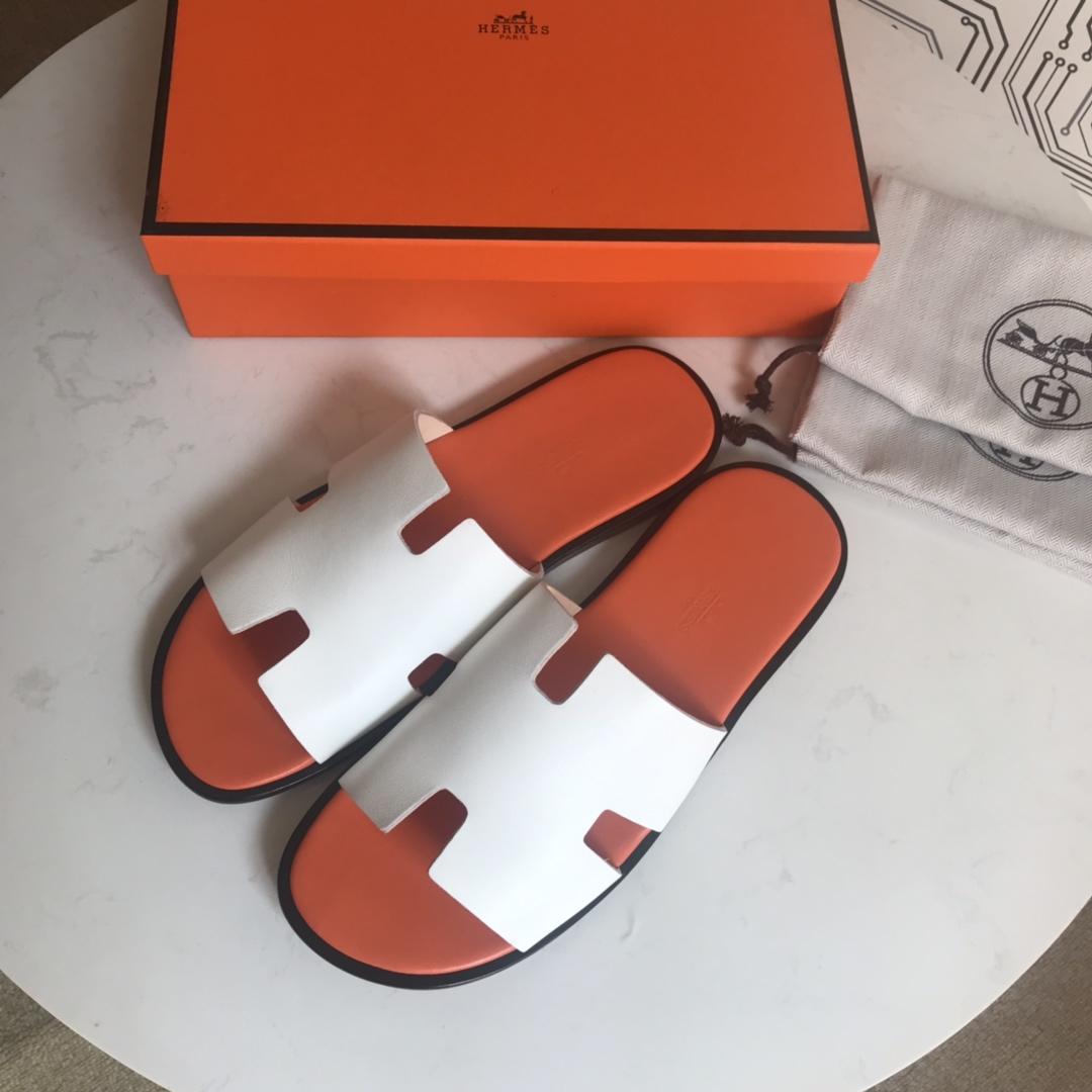 Hermes Luxury Slippers WS032986