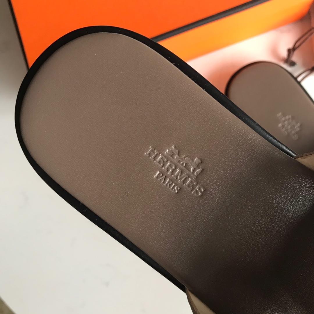 Hermes Luxury Slippers WS032978
