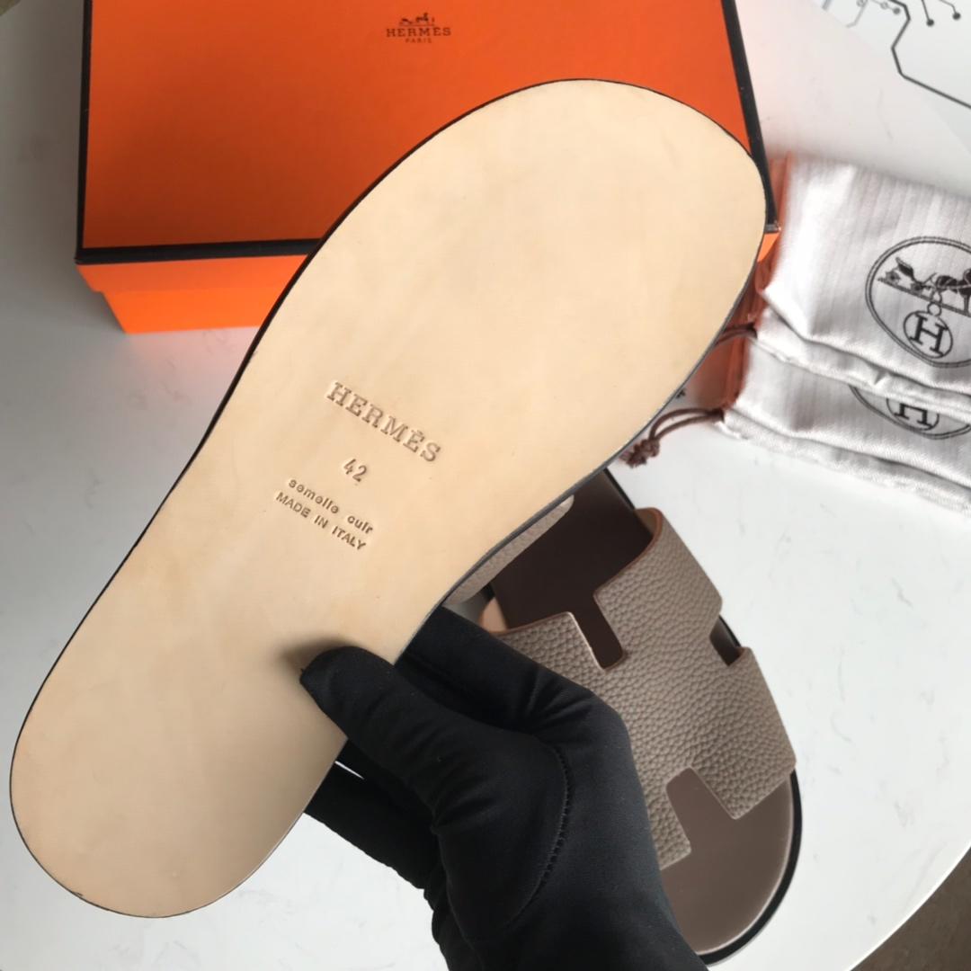 Hermes Luxury Slippers WS032978