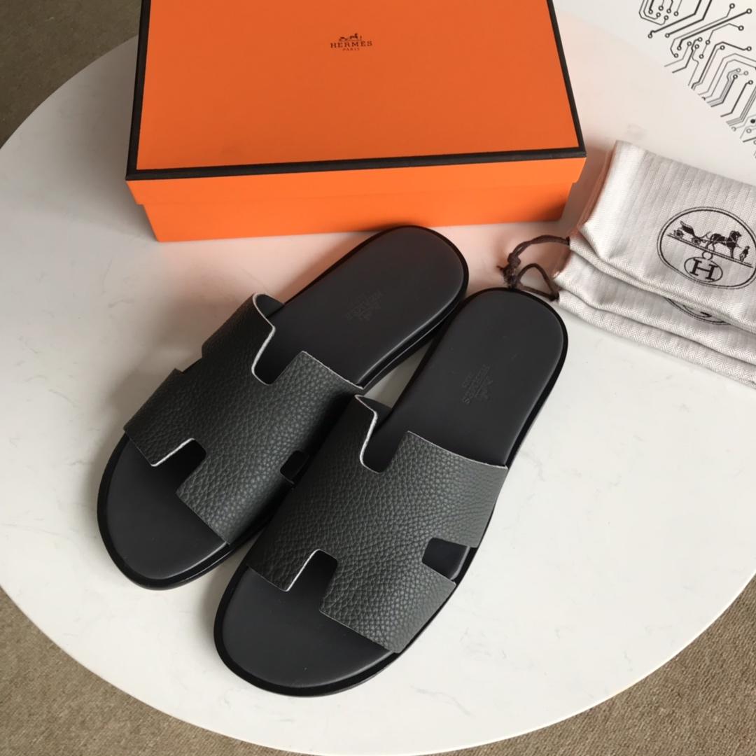 Hermes Luxury Slippers WS032975