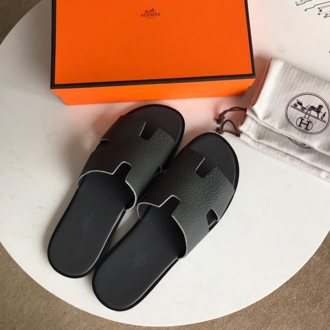 Hermes Luxury Slippers WS032975