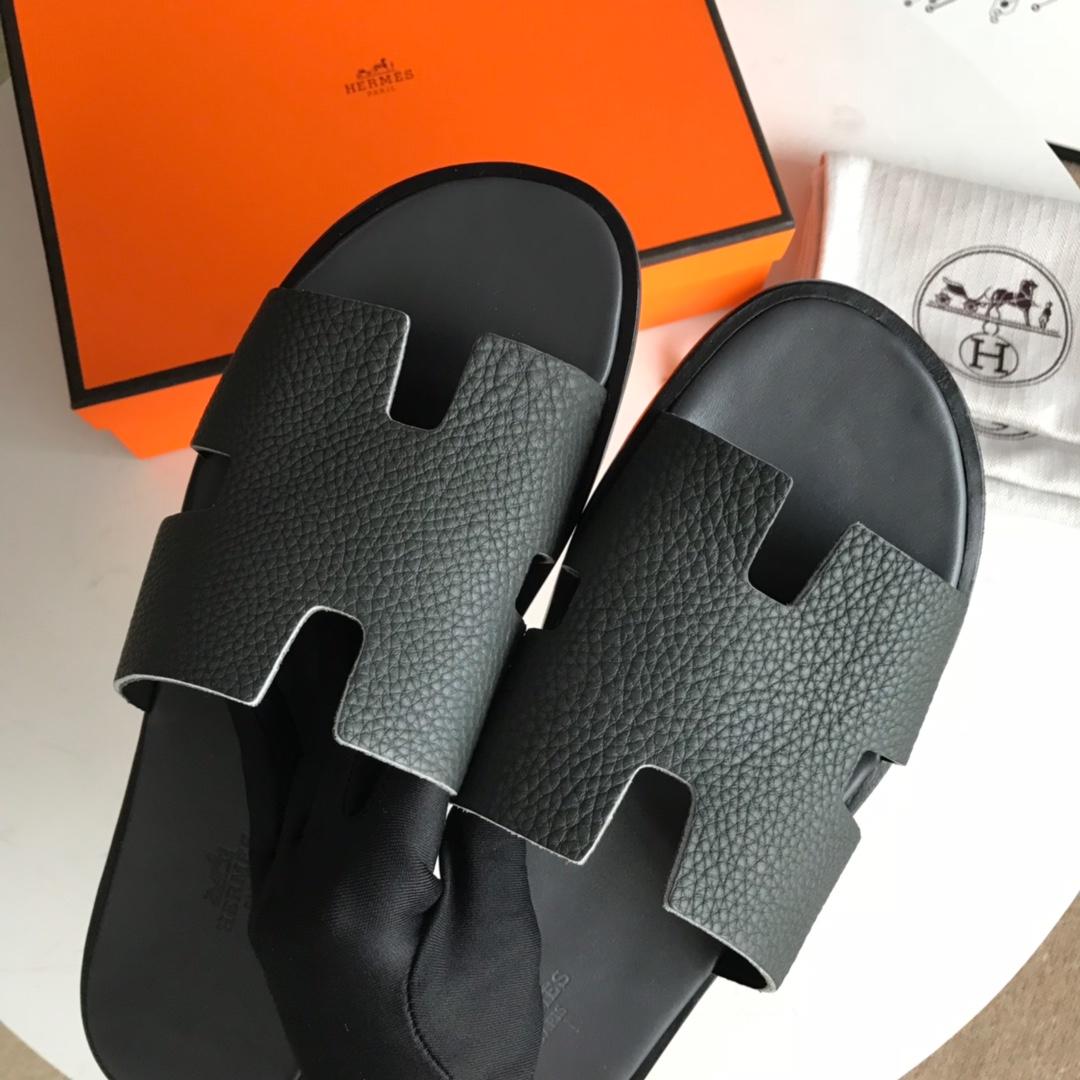 Hermes Luxury Slippers WS032975