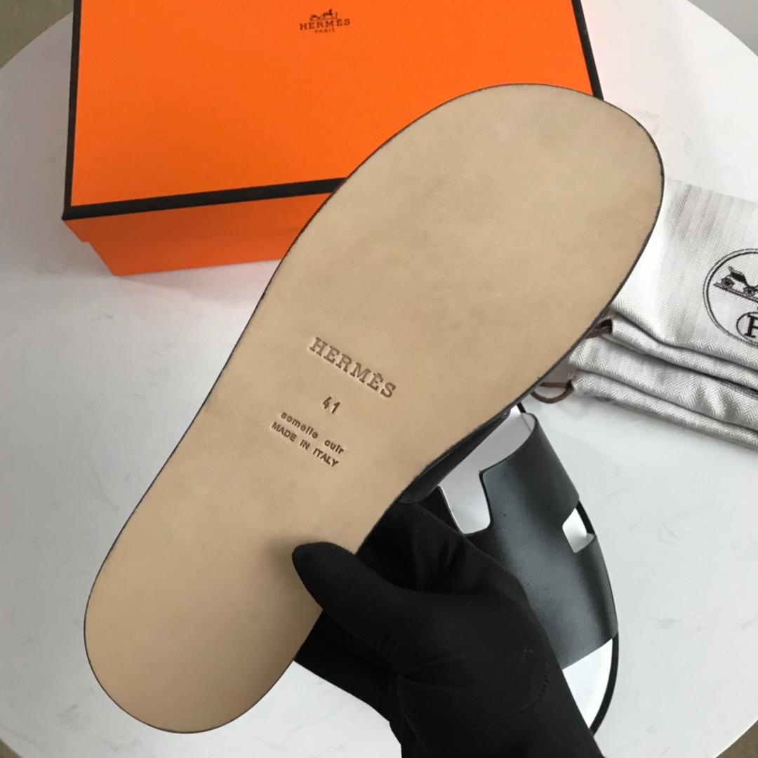 Hermes Luxury Slippers WS032971