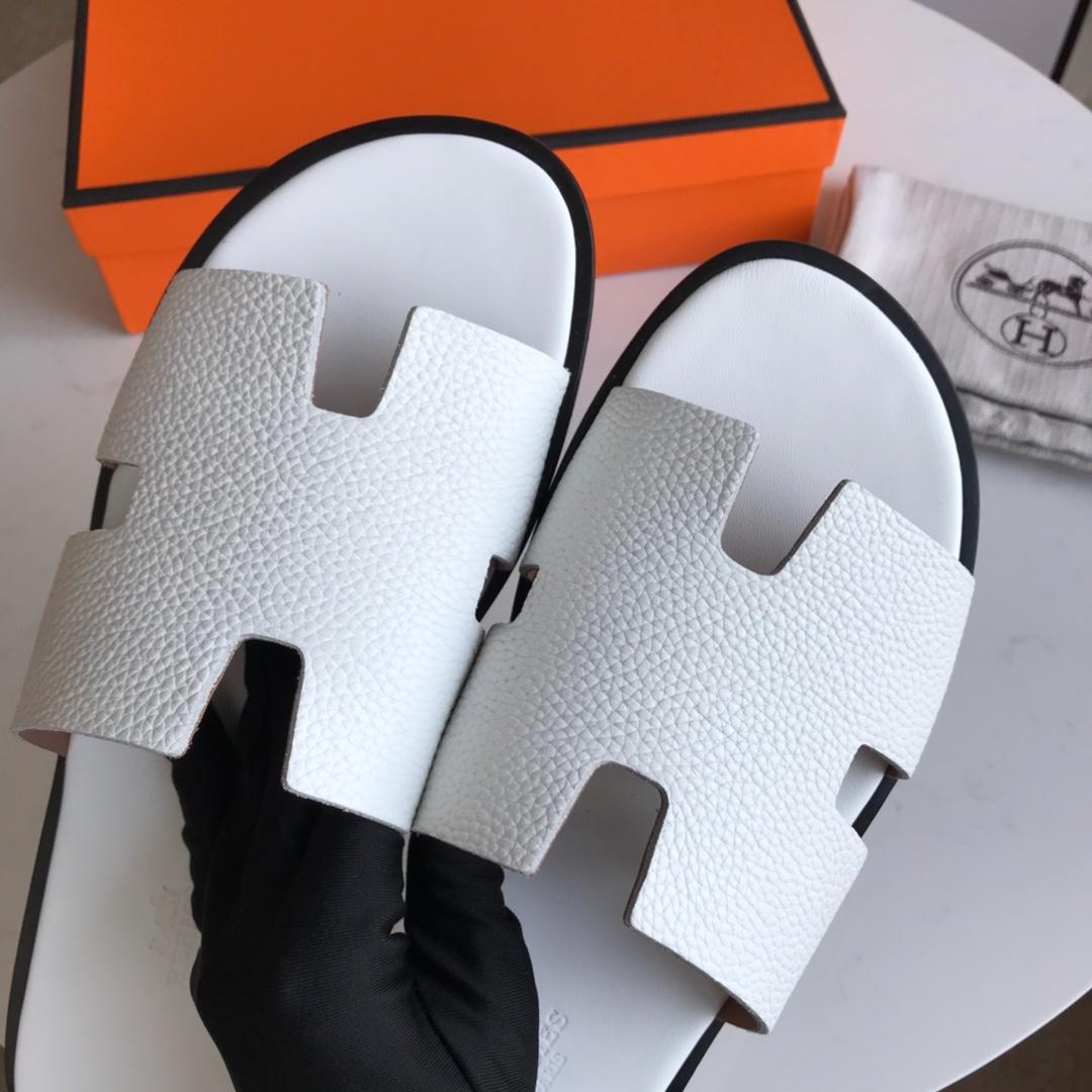 Hermes Luxury Slippers WS032944