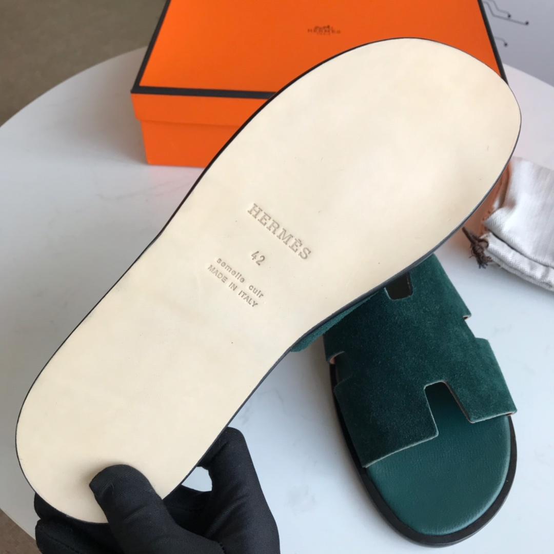 Hermes Luxury Slippers WS032943