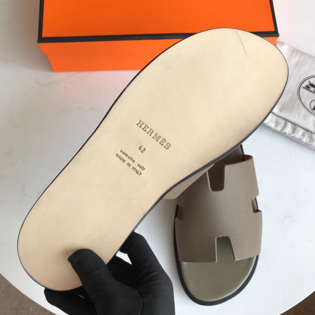 Hermes Luxury Slippers WS032941