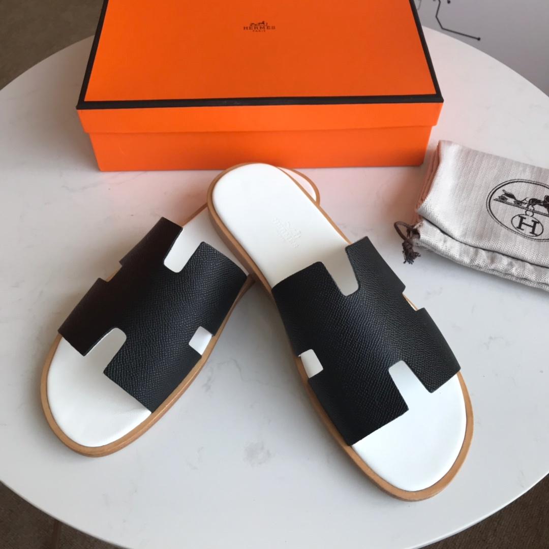 Hermes Luxury Slippers WS032939