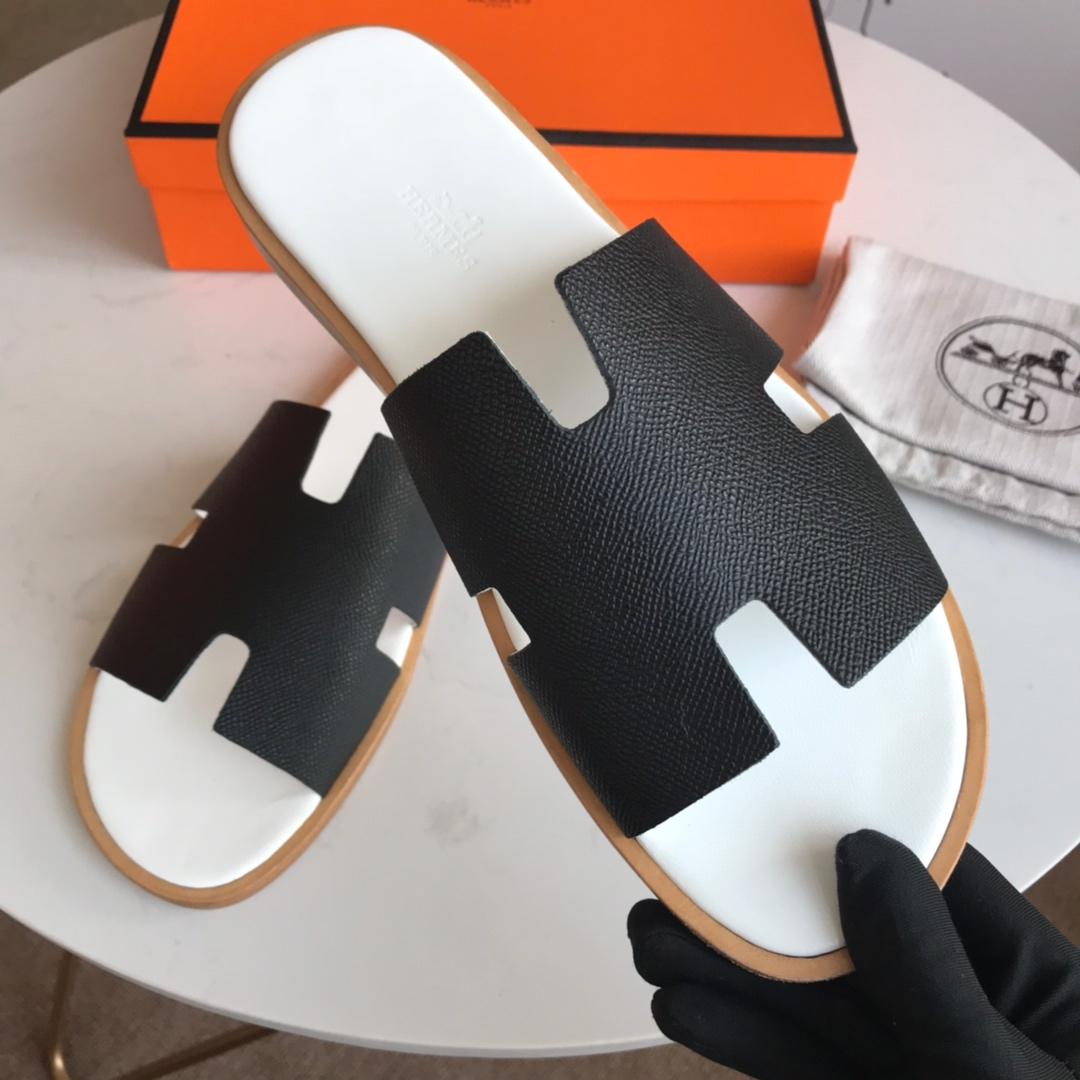 Hermes Luxury Slippers WS032939