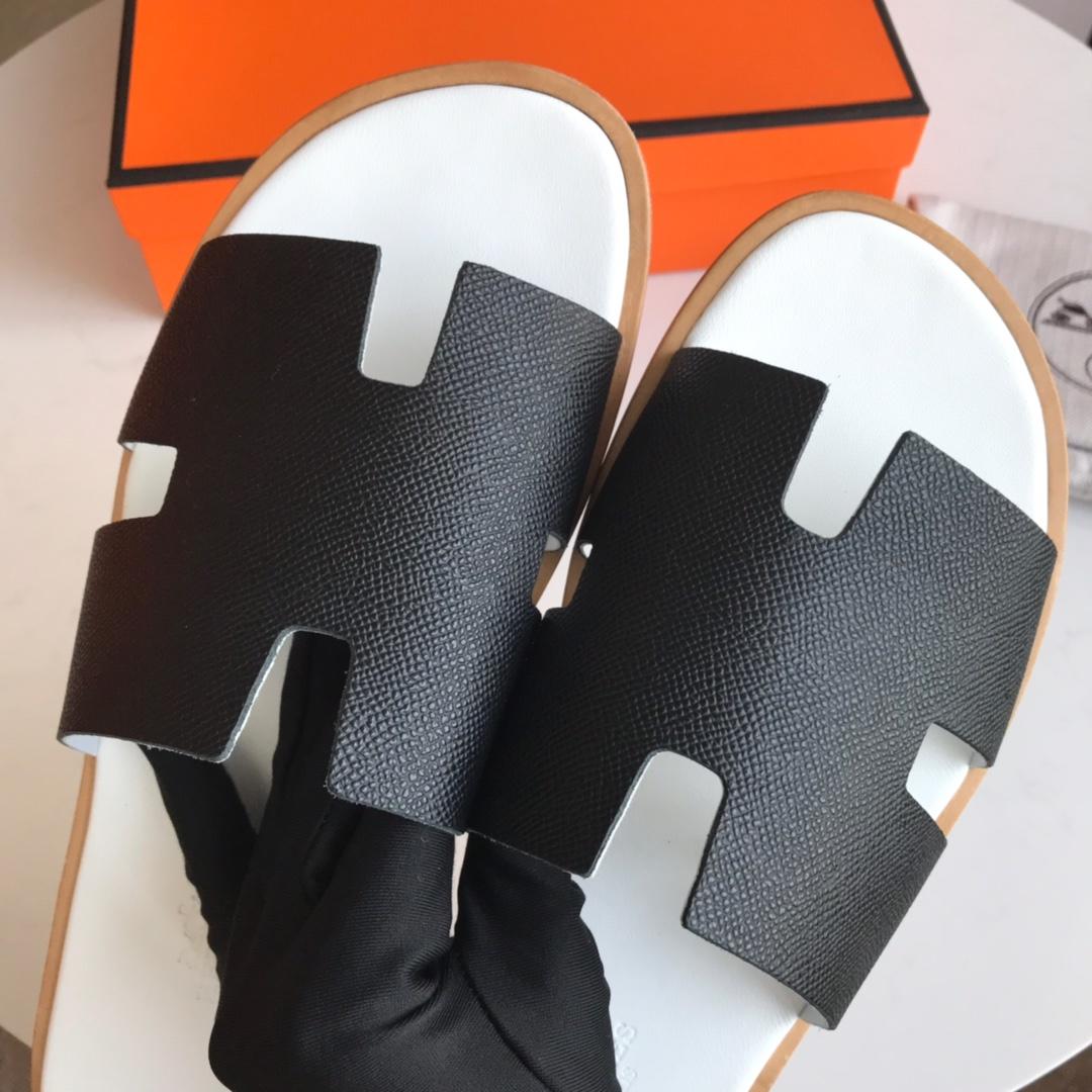 Hermes Luxury Slippers WS032939