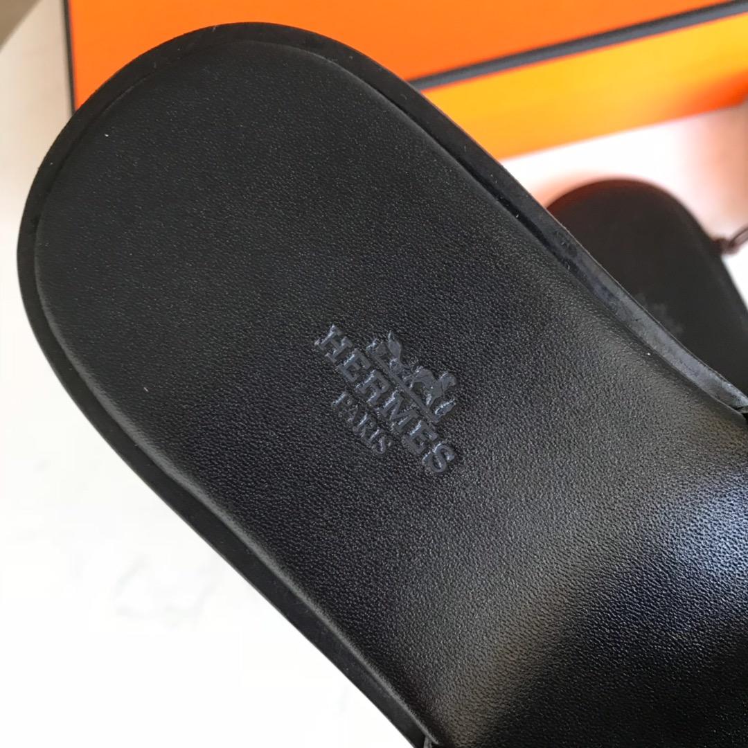 Hermes Luxury Slippers WS032928