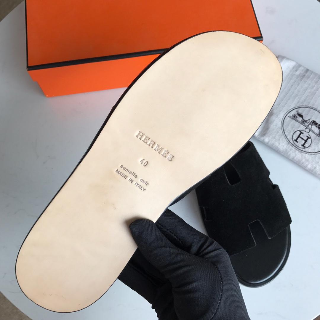 Hermes Luxury Slippers WS032922