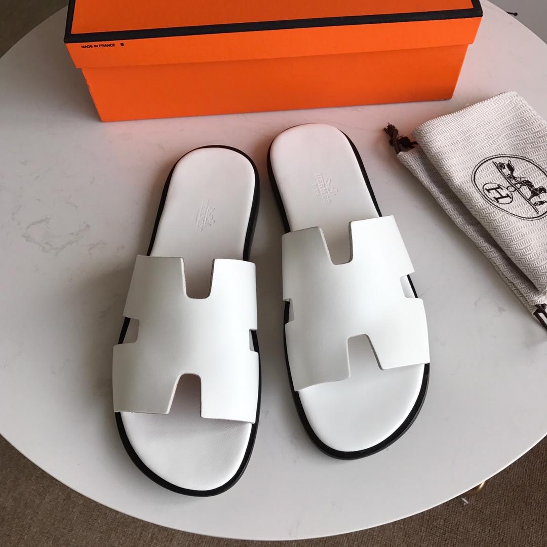 Hermes Luxury Slippers WS032919