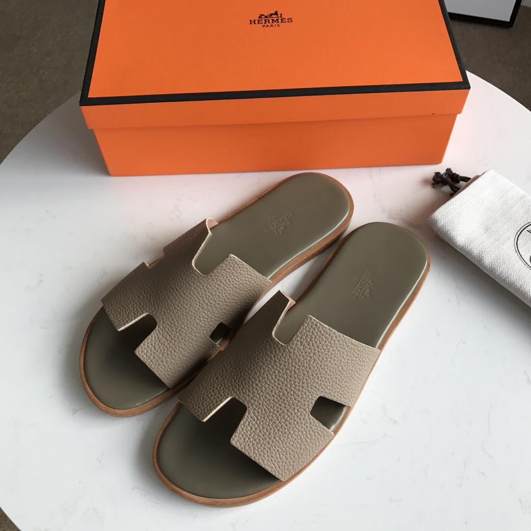 Hermes Luxury Slippers WS032913